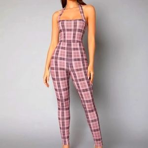 This comfy polyester jumpsuit is perfect for a casual day.